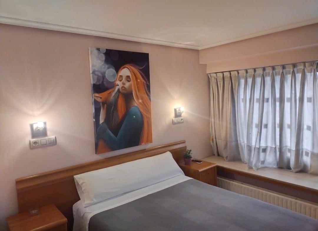 Hostal Alvarez اوفيدو المظهر الخارجي الصورة