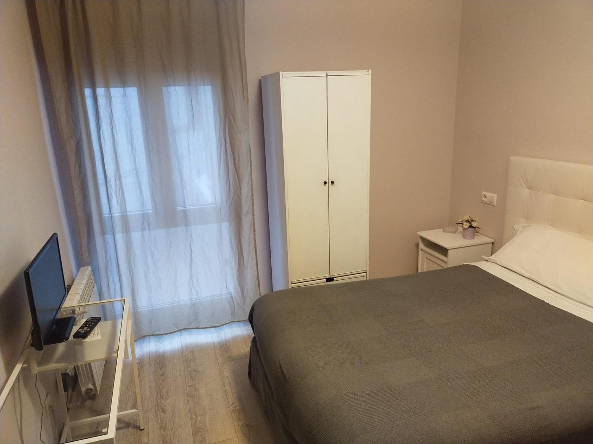 Hostal Alvarez اوفيدو المظهر الخارجي الصورة