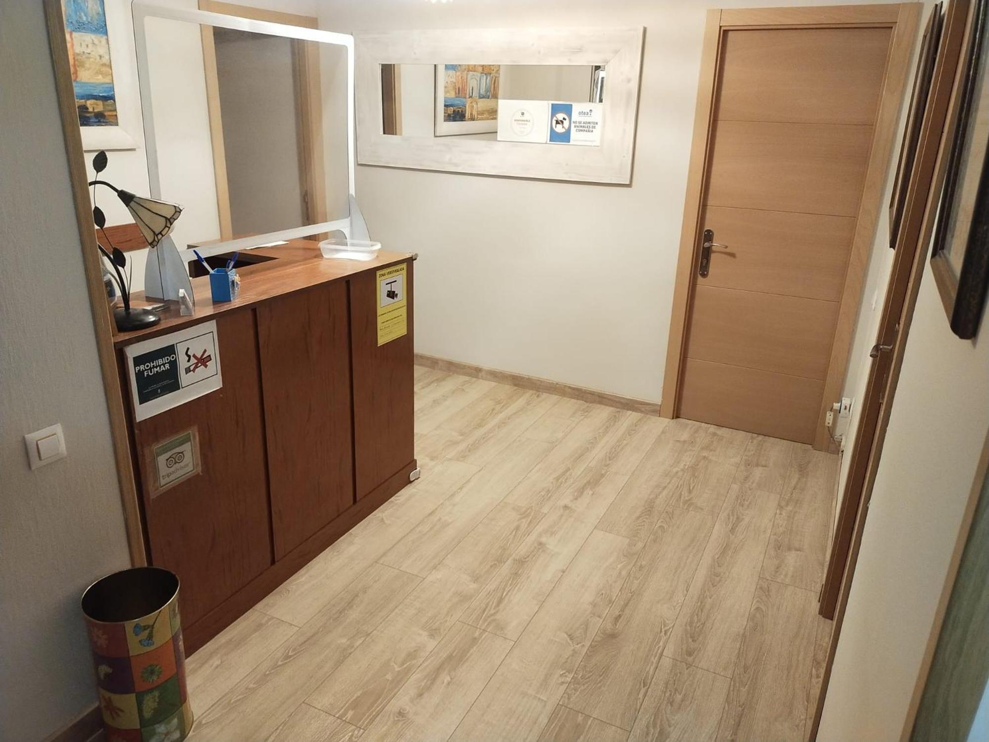 Hostal Alvarez اوفيدو المظهر الخارجي الصورة